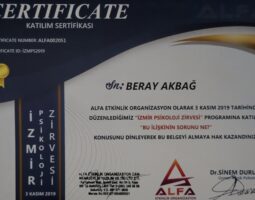 Psikolog Beray Akbağ